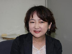 牧由美子